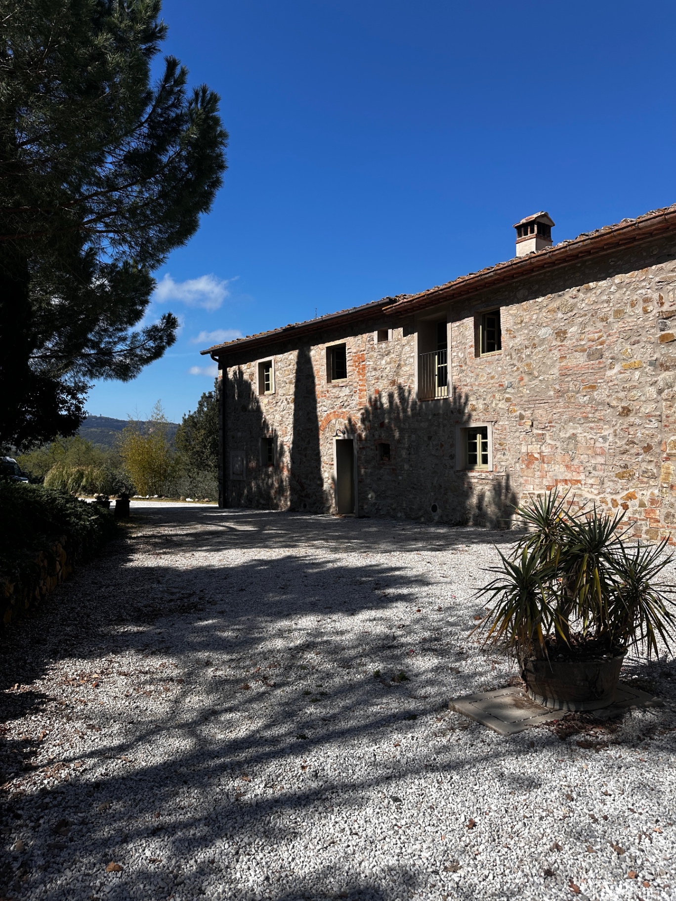 Stone courtyard at Le Capanne